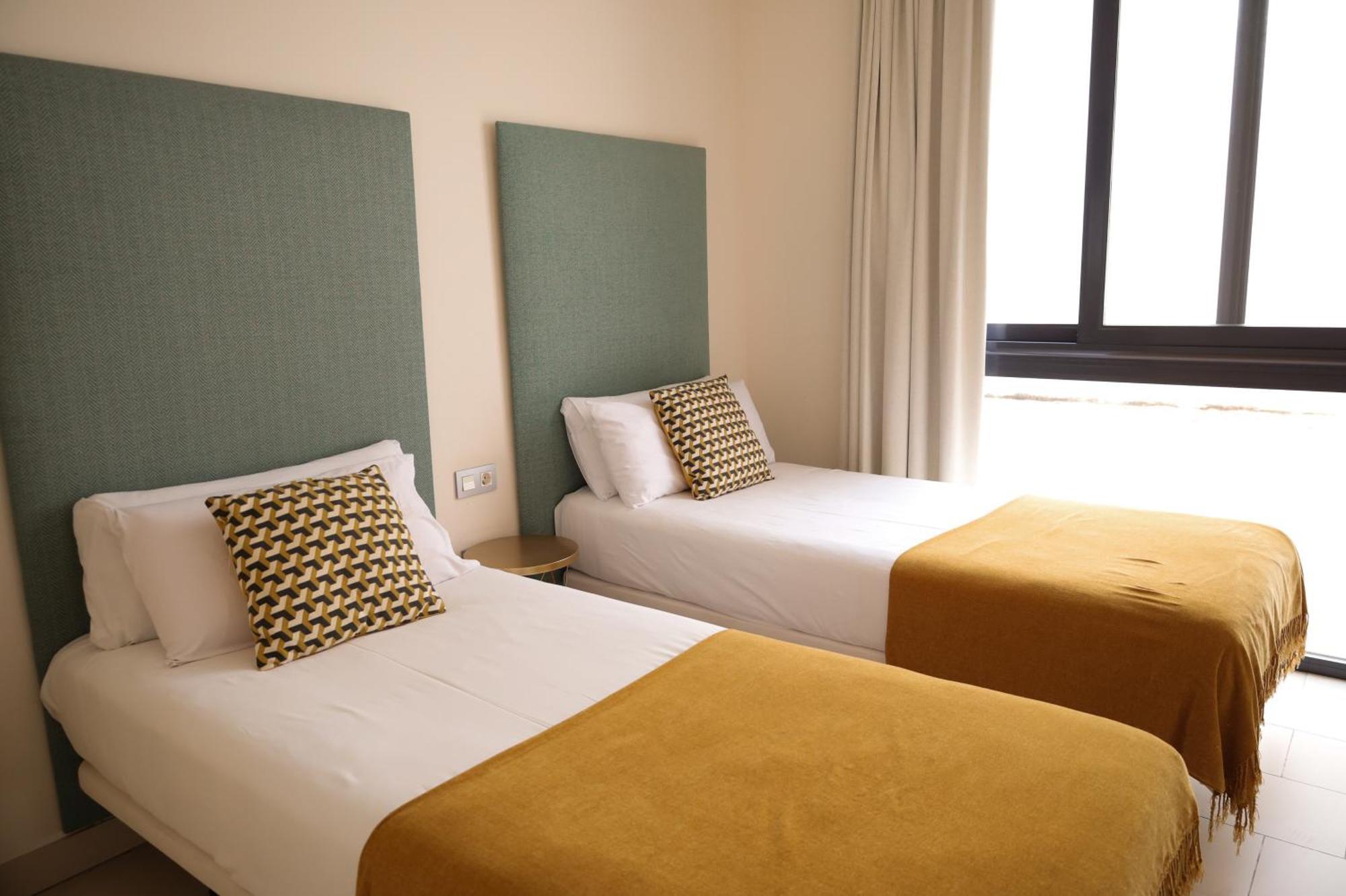 Guzman El Bueno Suites Севилья Экстерьер фото