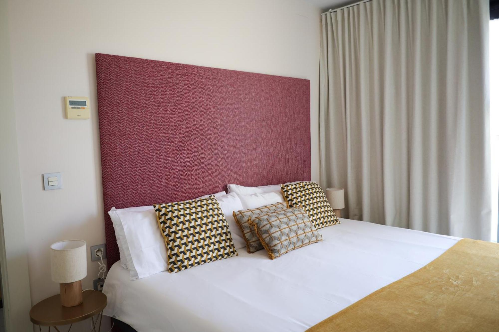 Guzman El Bueno Suites Севилья Экстерьер фото
