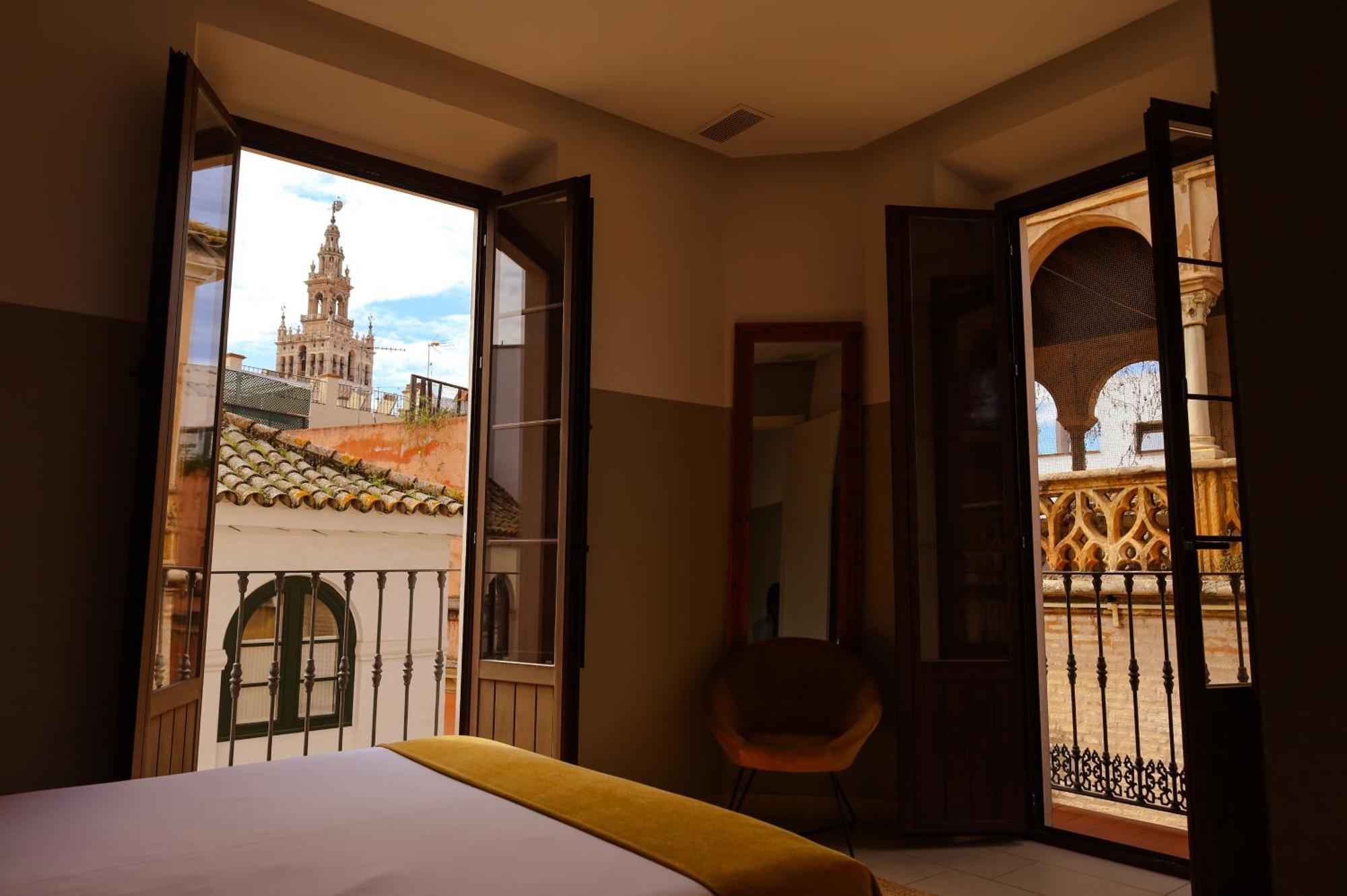 Guzman El Bueno Suites Севилья Экстерьер фото