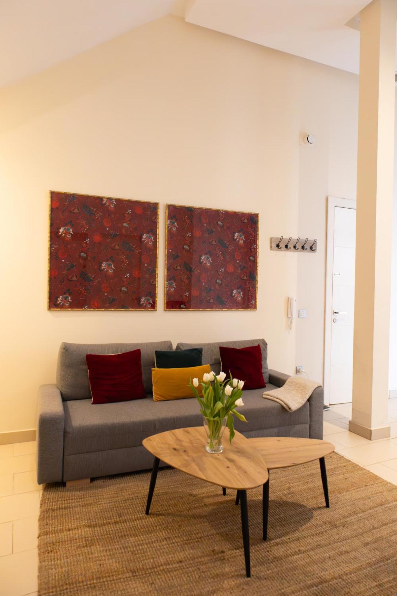 Guzman El Bueno Suites Севилья Экстерьер фото